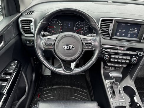 Used 2019 Kia Sportage EX w/ EX Premium Package FWD image 9
