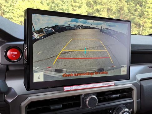 New 2025 Toyota Tacoma TRD Off-Road image 13