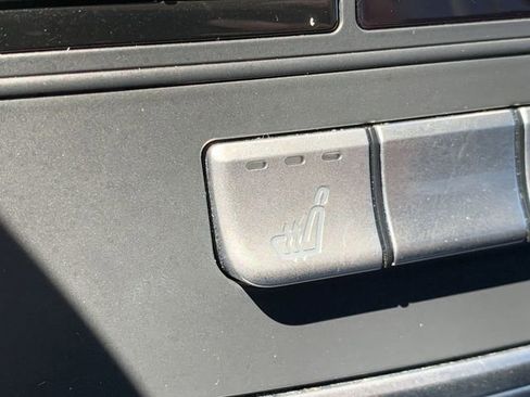 Used 2015 Mercedes-Benz GL 450 4MATIC image 28