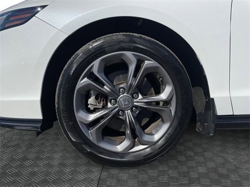 Used 2023 Honda Accord EX-L image 14