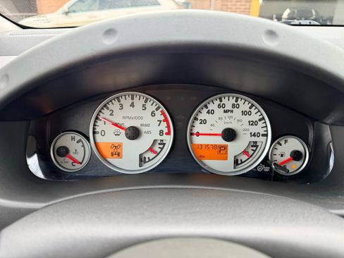 Used 2012 Nissan Xterra PRO-4X w/ Pro-4x Leather Pkg image 11