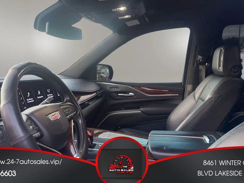 Used 2021 Cadillac Escalade ESV Luxury RWD image 14
