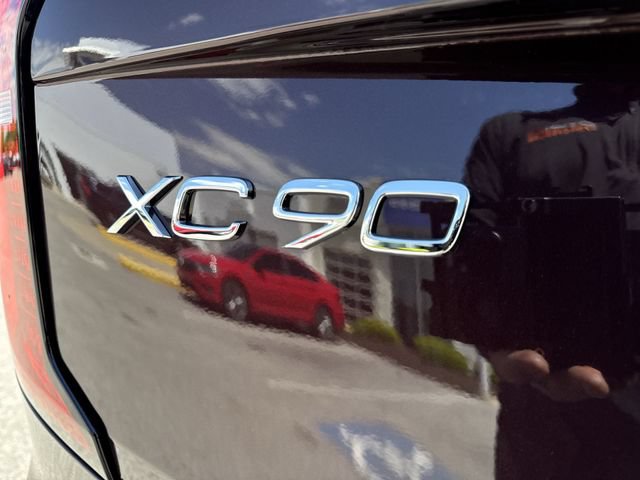 New 2026 Volvo XC90 T8 Plus w/ Protection Package Premier AWD/4WD image 33
