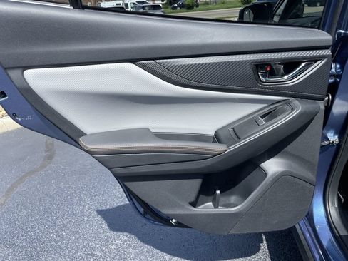 Used 2019 Subaru Crosstrek 2.0i Limited w/ Moonroof Package w/Navigation AWD/4WD image 23