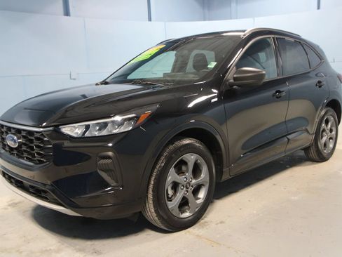 Used 2024 Ford Escape ST-Line w/ Tech Pack #1 AWD/4WD image 24