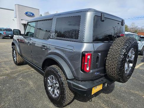 Certified 2025 Ford Bronco Badlands AWD/4WD image 7