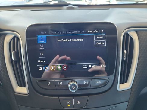 Used 2024 Chevrolet Malibu LT image 27