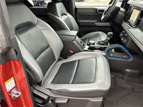 Certified 2023 Ford Bronco Black Diamond image 28