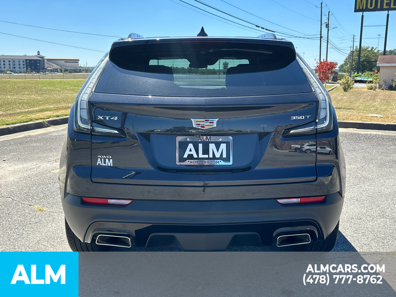 Used 2023 Cadillac XT4 Sport w/ Sun And Sound Package AWD/4WD image 6