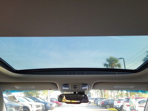 Used 2019 Kia Optima S w/ S Panoramic Sunroof Package FWD image 18