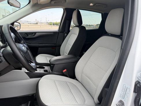 Used 2023 Ford Escape Active w/ Tech Pack #1 FWD image 25