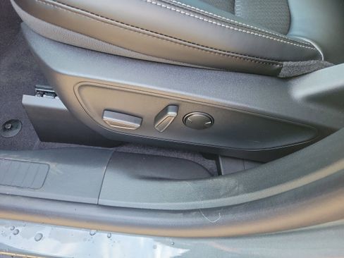 New 2026 Ford Escape SE FWD image 23