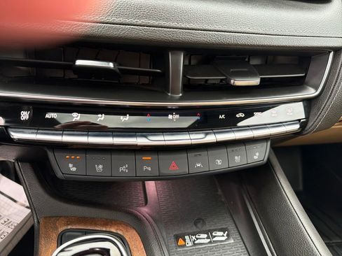 Used 2025 Cadillac CT5 Premium Luxury w/ Technology Package image 32