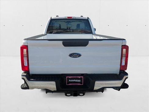 New 2026 Ford F250 XL w/ XL Chrome Package image 7
