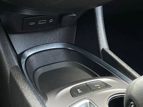 Used 2023 Chevrolet Malibu LT w/ Driver Confidence Package image 19