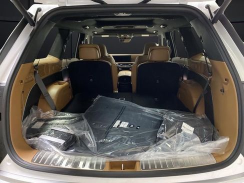 New 2026 Hyundai Palisade Calligraphy image 16