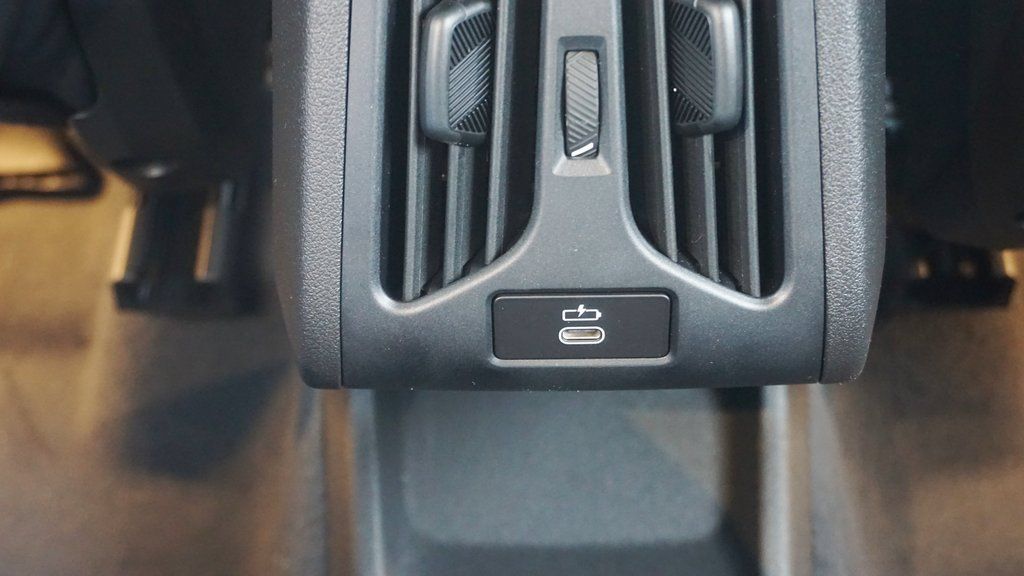 Used 2026 BMW X1 xDrive28i w/ Convenience Package AWD/4WD image 13