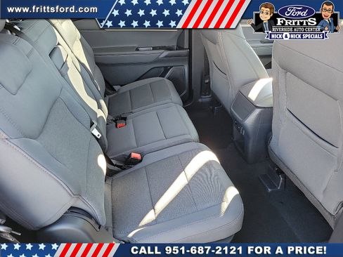 New 2026 Ford Explorer Active image 19