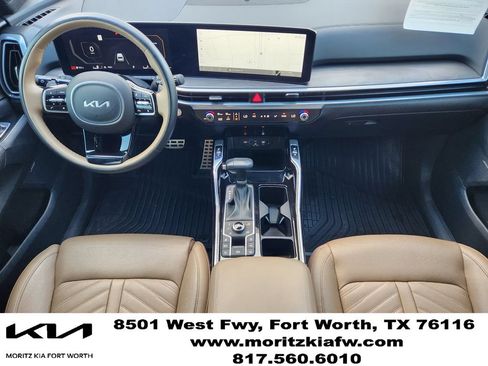 Used 2024 Kia Sorento SX Prestige w/ Olive Brown Leather Package AWD/4WD image 25