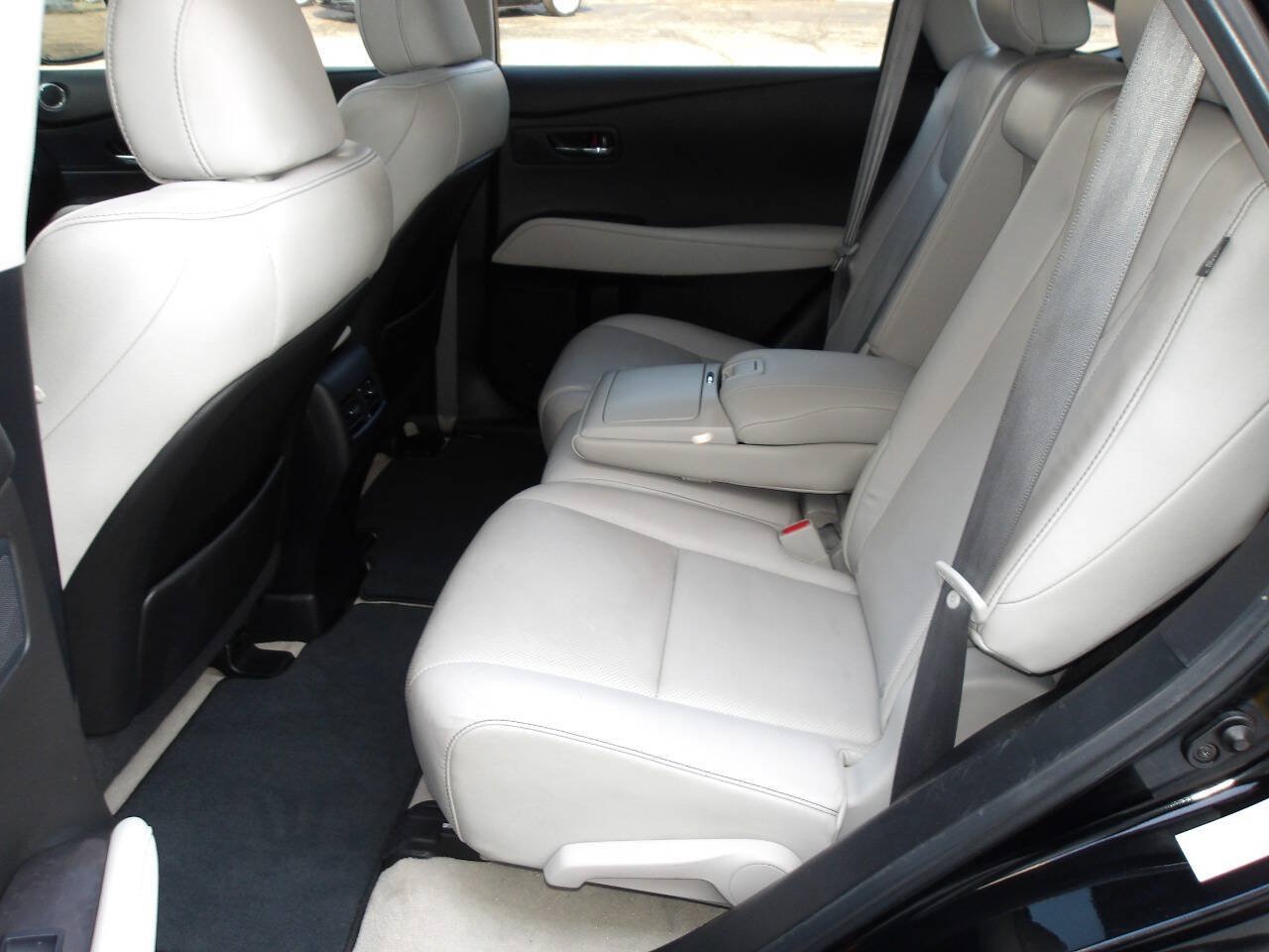Used 2015 Lexus RX 350 AWD image 26