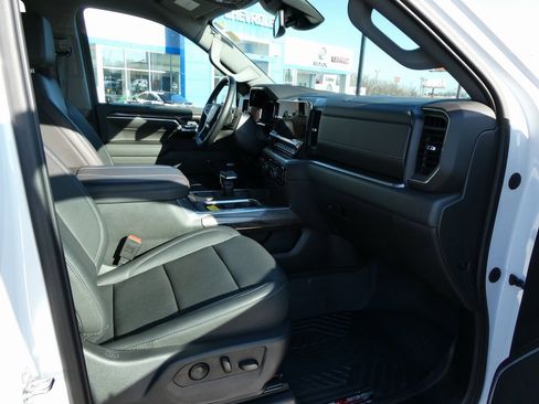 Certified 2023 Chevrolet Silverado 1500 LTZ image 16