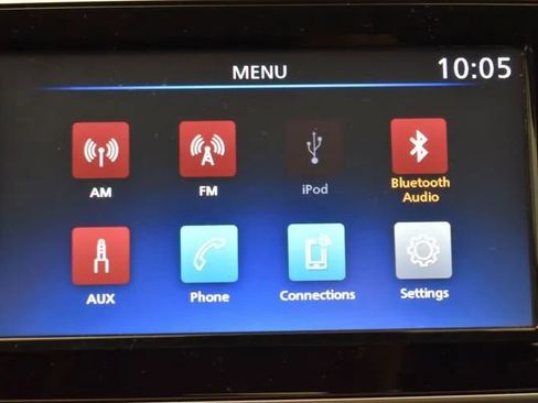 Used 2023 Nissan Versa SV FWD image 29