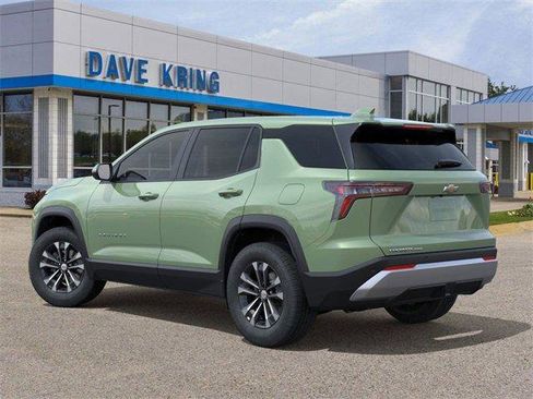 New 2026 Chevrolet Equinox LT image 3