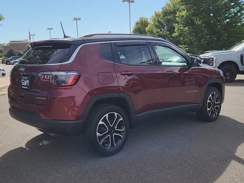 Used 2022 Jeep Compass Limited AWD/4WD image 13