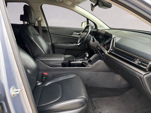 Used 2023 Kia Sportage EX image 15