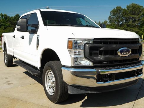 Used 2022 Ford F250 XL w/ Power Equipment Group AWD/4WD image 34