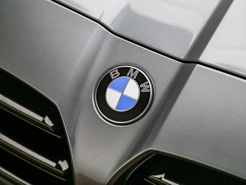Used 2026 BMW M4 xDrive Competition AWD/4WD image 9