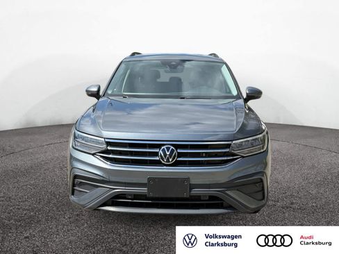 Used 2023 Volkswagen Tiguan S w/ Driver Assistance Package AWD/4WD image 2
