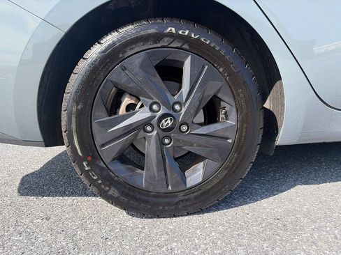 Used 2021 Hyundai Elantra SEL FWD image 33