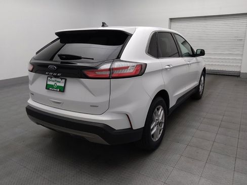 Used 2024 Ford Edge SEL image 9