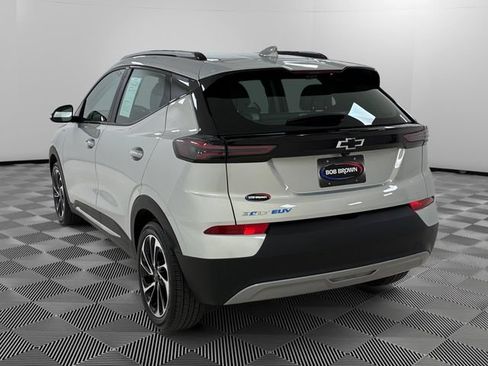 Certified 2022 Chevrolet Bolt EUV Premier FWD image 3