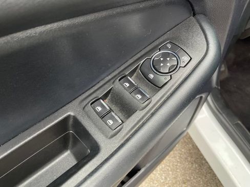 Used 2020 Ford Edge SE AWD/4WD image 11