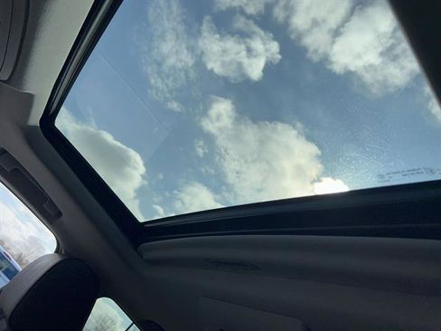 Used 2017 Chevrolet Tahoe Premier image 34