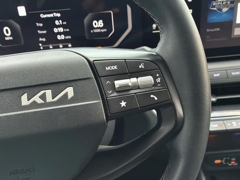 Used 2025 Kia K4 EX FWD image 14
