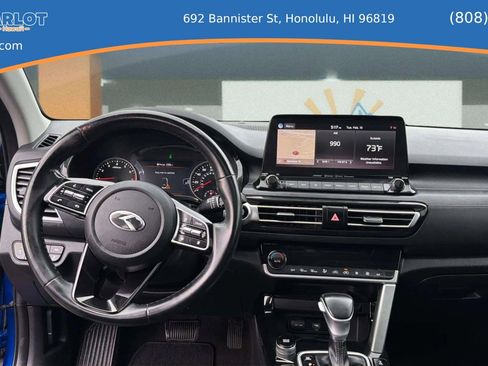 Used 2021 Kia Seltos SX w/ SX Sunroof Package image 15