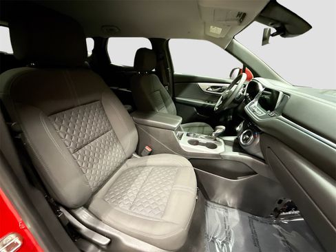 Used 2021 Chevrolet Blazer LT w/ LPO, Black Accent Package image 27
