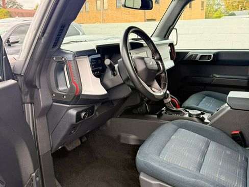 Used 2023 Ford Bronco Heritage Edition image 9