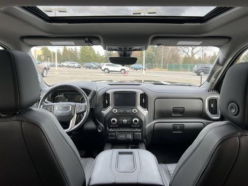 Certified 2022 GMC Sierra 3500 Denali w/ Denali Ultimate Package image 39