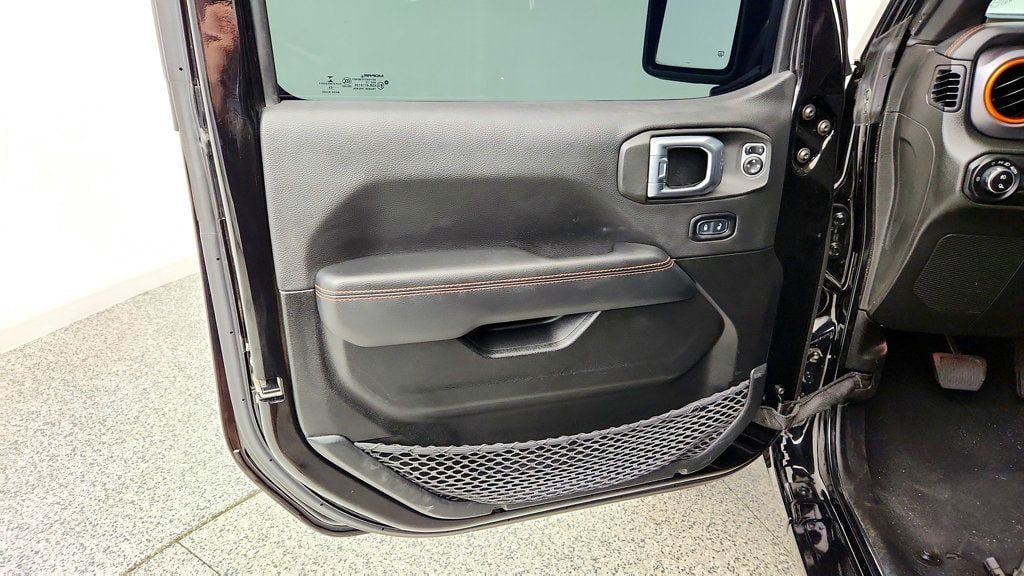 Used 2022 Jeep Gladiator Mojave w/ LED Lighting Group AWD/4WD image 10
