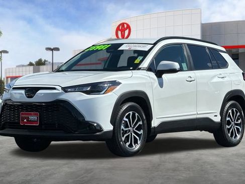 Used 2023 Toyota Corolla Cross AWD Hybrid image 9