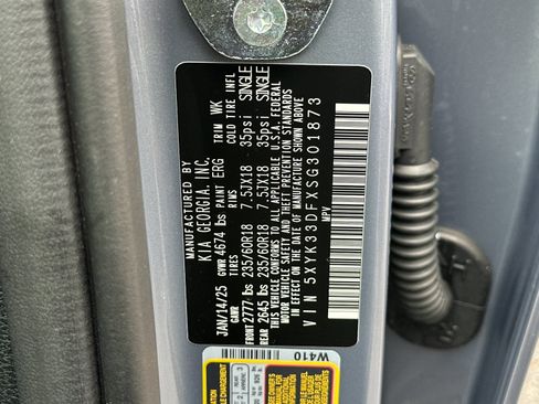 Used 2025 Kia Sportage EX w/ Premium Package FWD image 39