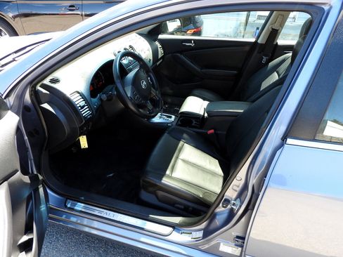 Used 2012 Nissan Altima 2.5 SL w/ 2.5SL Pkg image 6