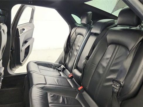 Used 2018 Lincoln MKZ Select w/ Technology Package FWD image 32