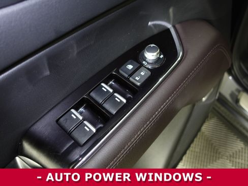 Used 2023 MAZDA CX-5 Signature image 7