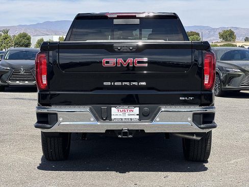 New 2026 GMC Sierra 1500 SLT w/ SLT Premium Plus Package RWD image 4