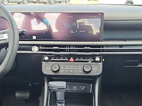 New 2026 Hyundai Santa Cruz SE image 14